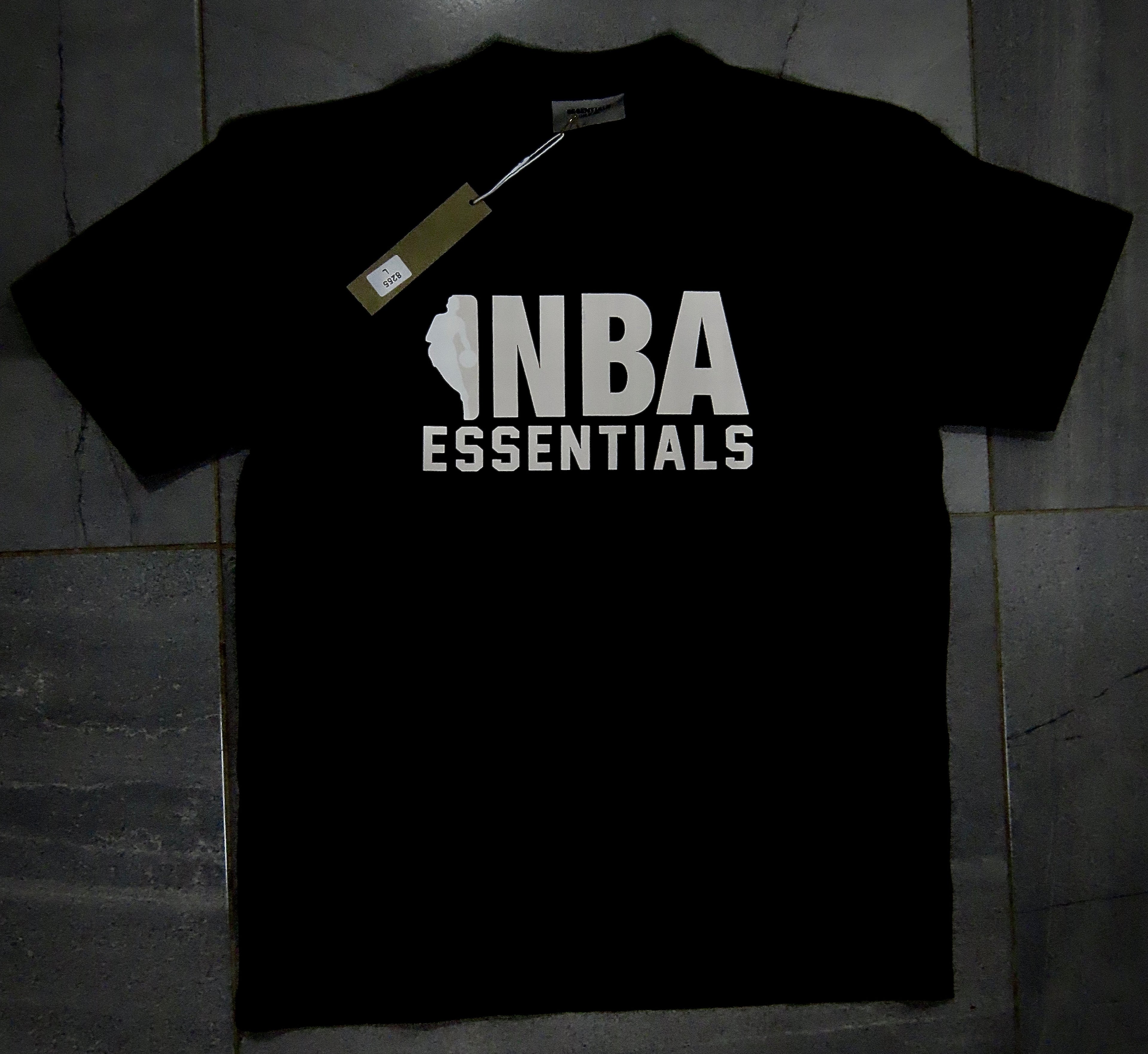 ESSENTIALS NBA