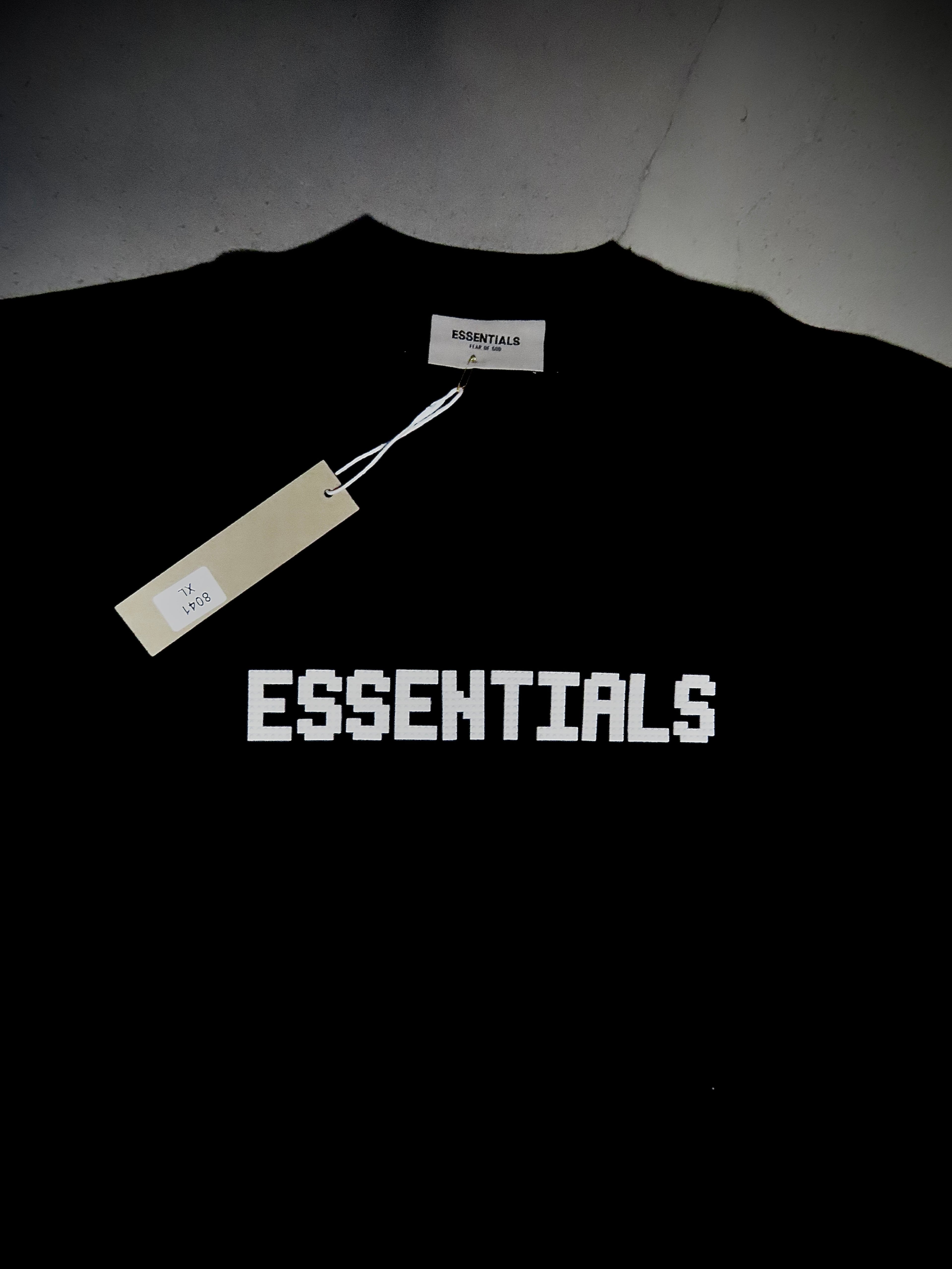 ESSENTIALS LEGO